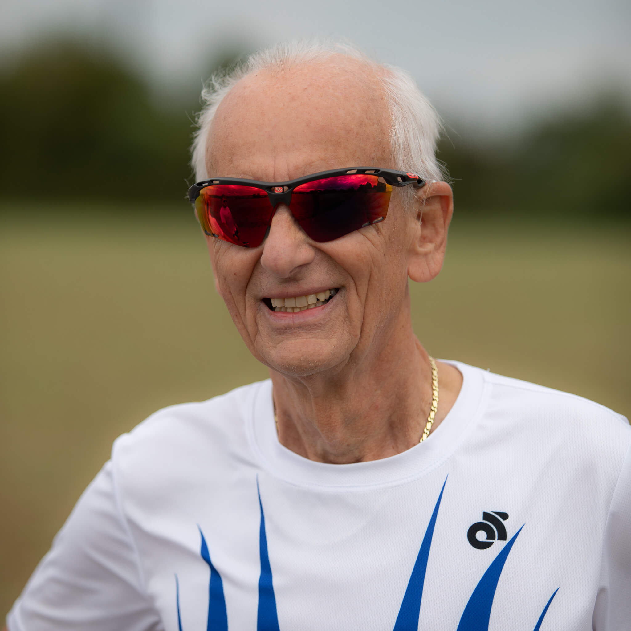 Läufer mit Sportbrille